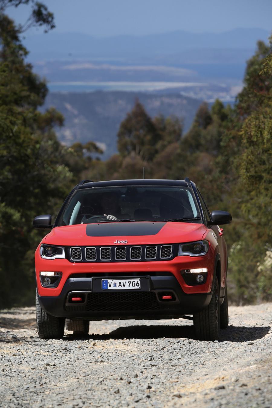  Jeep Compass Trailhawk (MP) 2017 года  (AU) (фото 23 из 46)